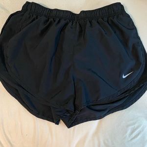 Medium Black Nike Women’s Dri-fit Tempo Running Shorts